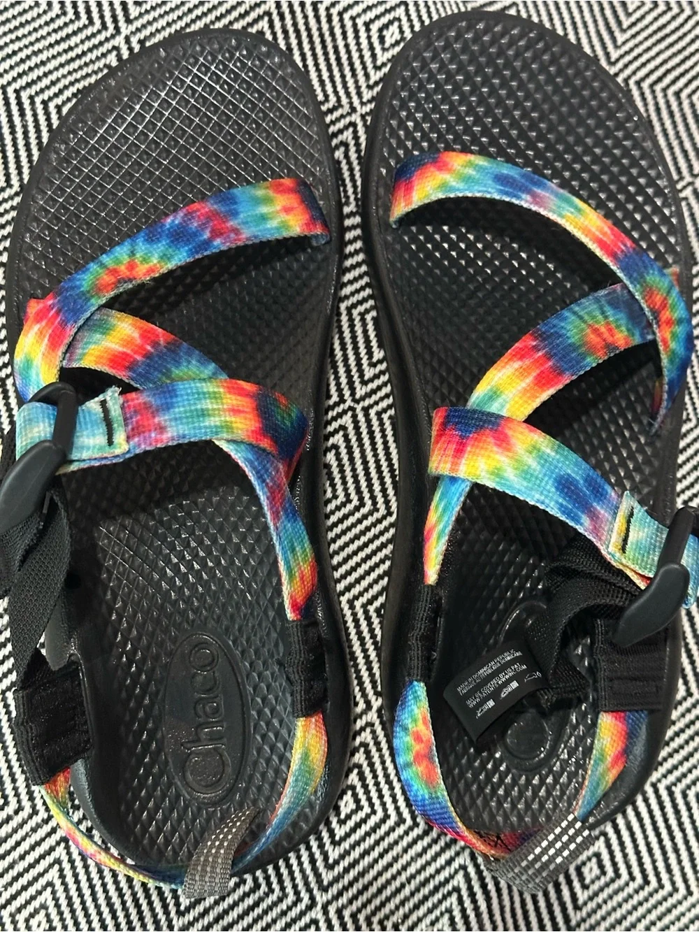 Chaco Kids Z/1 EcoTread Tie Dye Sandals Size 5 Rainbow Strappy